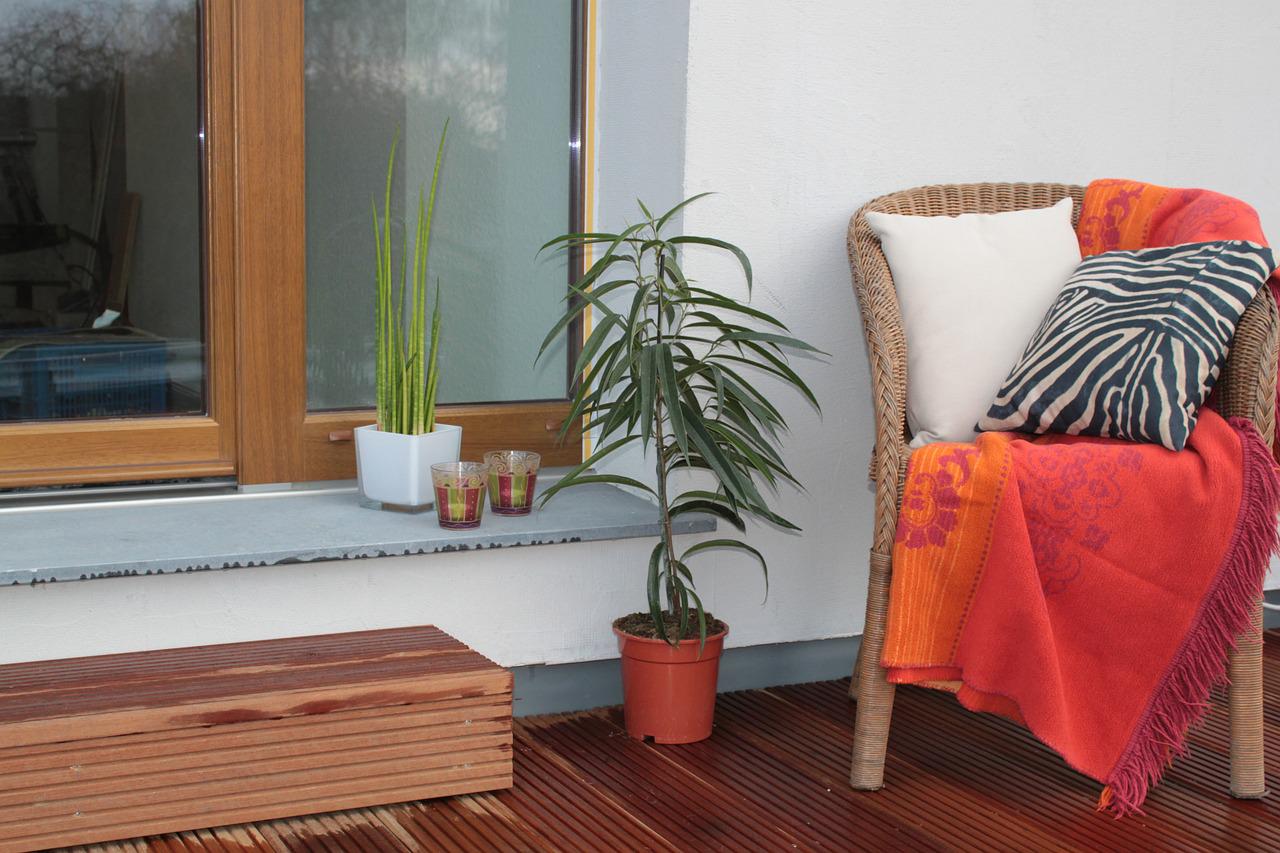 The decoration of outdoor terraces par excellence are plants