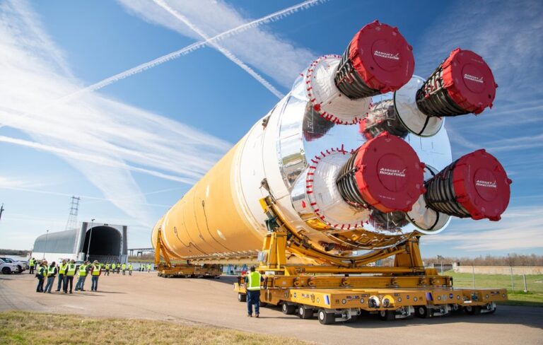 Pick up and store the rocket