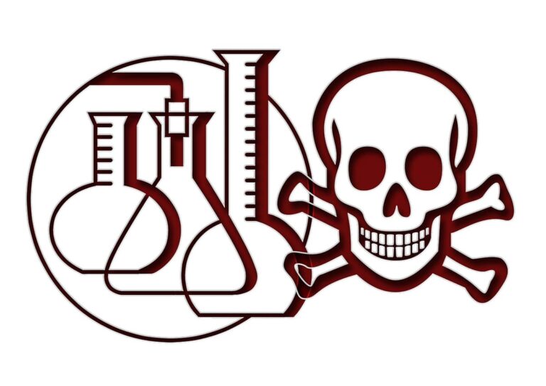 La cipermetrina es un insecticida sint&eacute;tico perteneciente al grupo de los piretroides