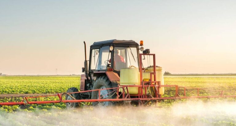 Se puede mezclar cobre con insecticidas