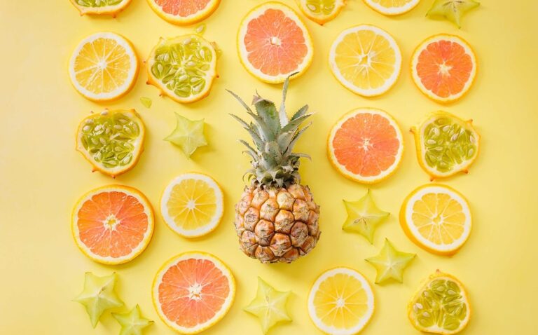 Entre las frutas amarillas m&aacute;s consumidas se encuentran el pl&aacute;tano y el lim&oacute;n