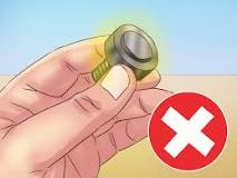 How to remove a nut that is cut in four? How to remove a nut that is cut in four?