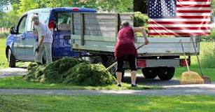 What does a gardener do in the USA?
