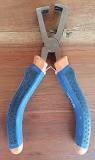 What is the wire stripper called?