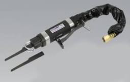 What is a pneumatic saw?