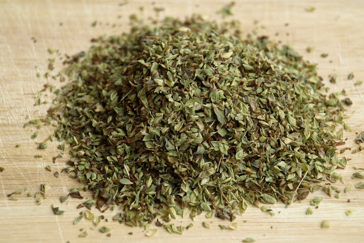 Oregano can be picked when the flowers and leaves are fully developed.