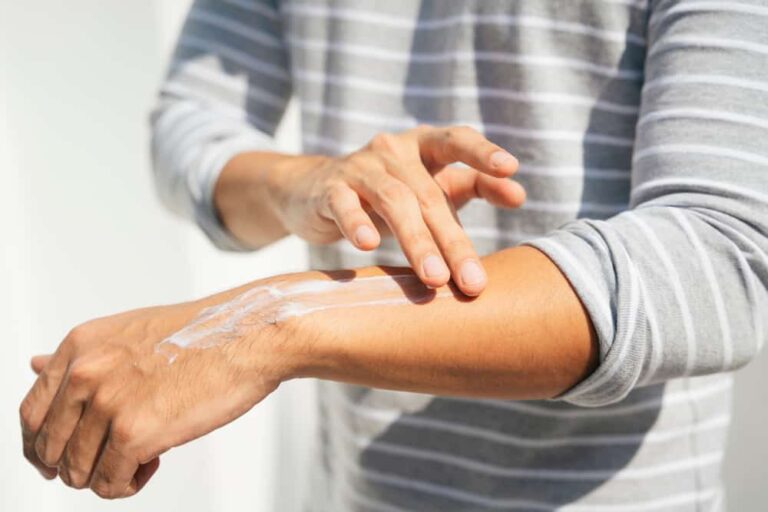 Protect yourself with these chemical-free sunscreen options
