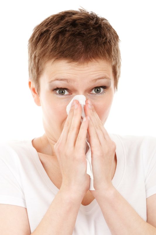 To sneeze