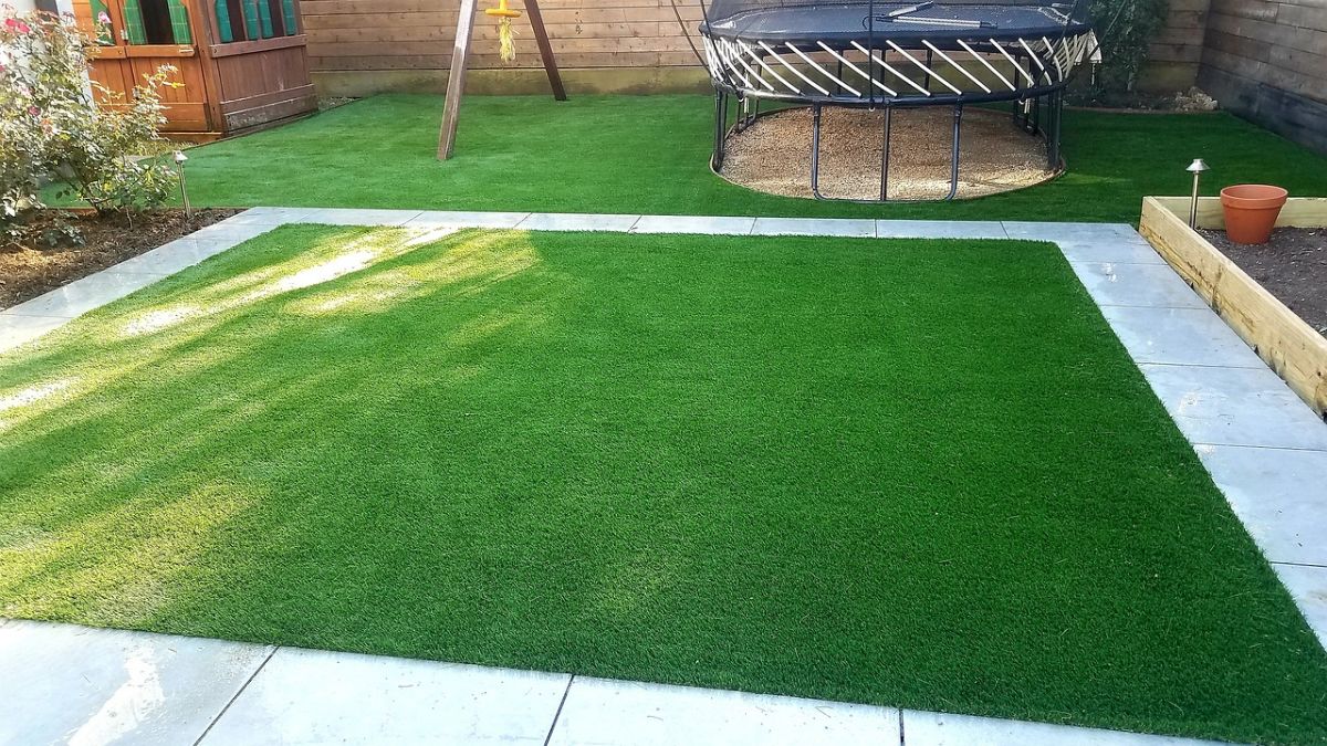 Garden with artificial grass